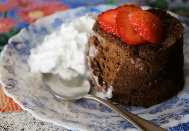 COCONUT-FLOUR-CHOCOLATE-KETO-MUG-CAKE