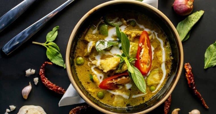 16 “SECRET” Ingredients For An Amazing Thai Recipe