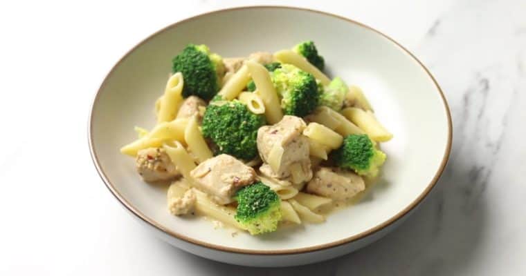 Cajun Chicken Pasta Alfredo with Broccoli – Get the Perfect Balance of Creamy and Spicy!